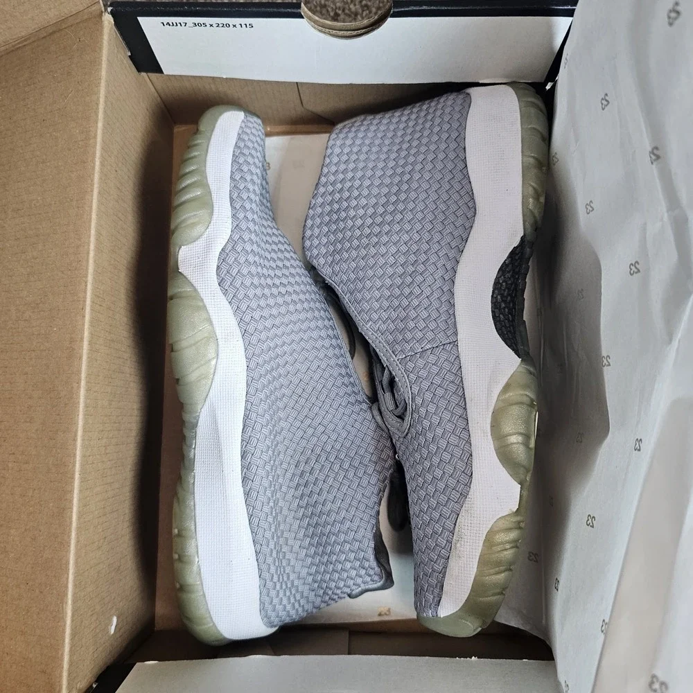 Nike Air Jordan Future Low‎ Wolf Grey White 656503-004 Men's Size 8.5 With Box